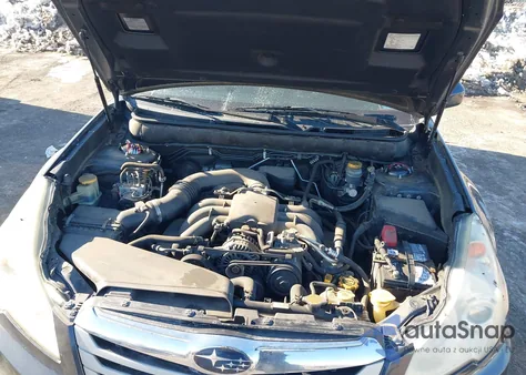 2011 Subaru Outback 3.6R Limited from USA, damaged, VIN 4S4BRDKC2B2349158